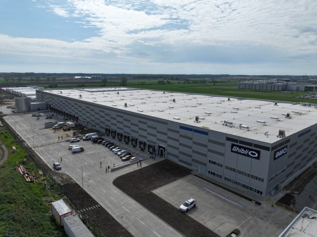 Raktár bérlés Debrecenben: amit a Ghibli Kft. nyújt a cégének Ghibli Raktár bérlés Debrecenben: Ghibli Logisztikai Központ